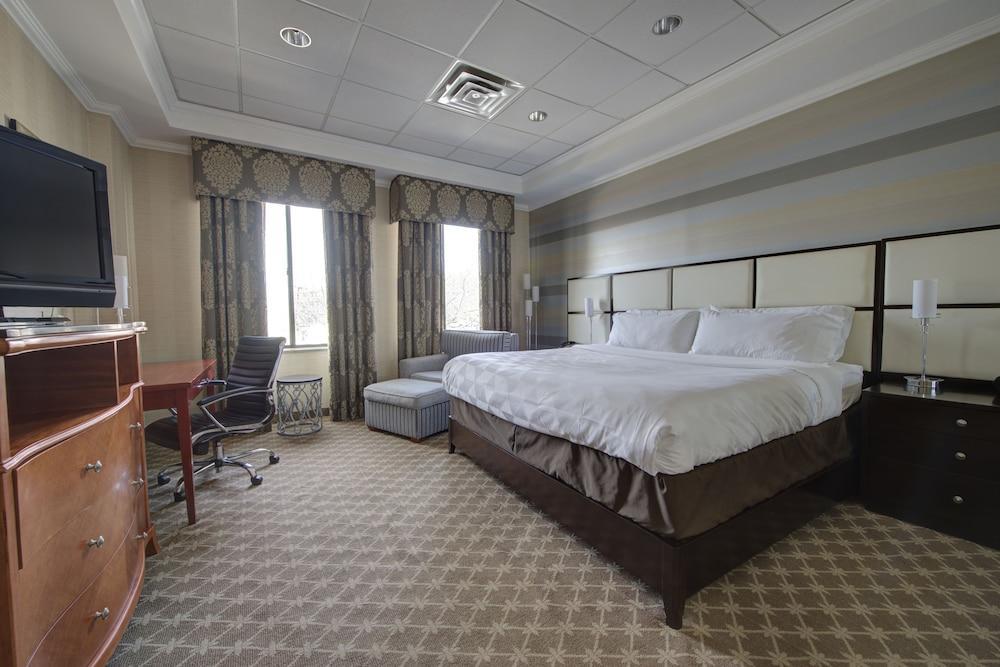 Holiday Inn Plainview-Long Island By Ihg Zewnętrze zdjęcie