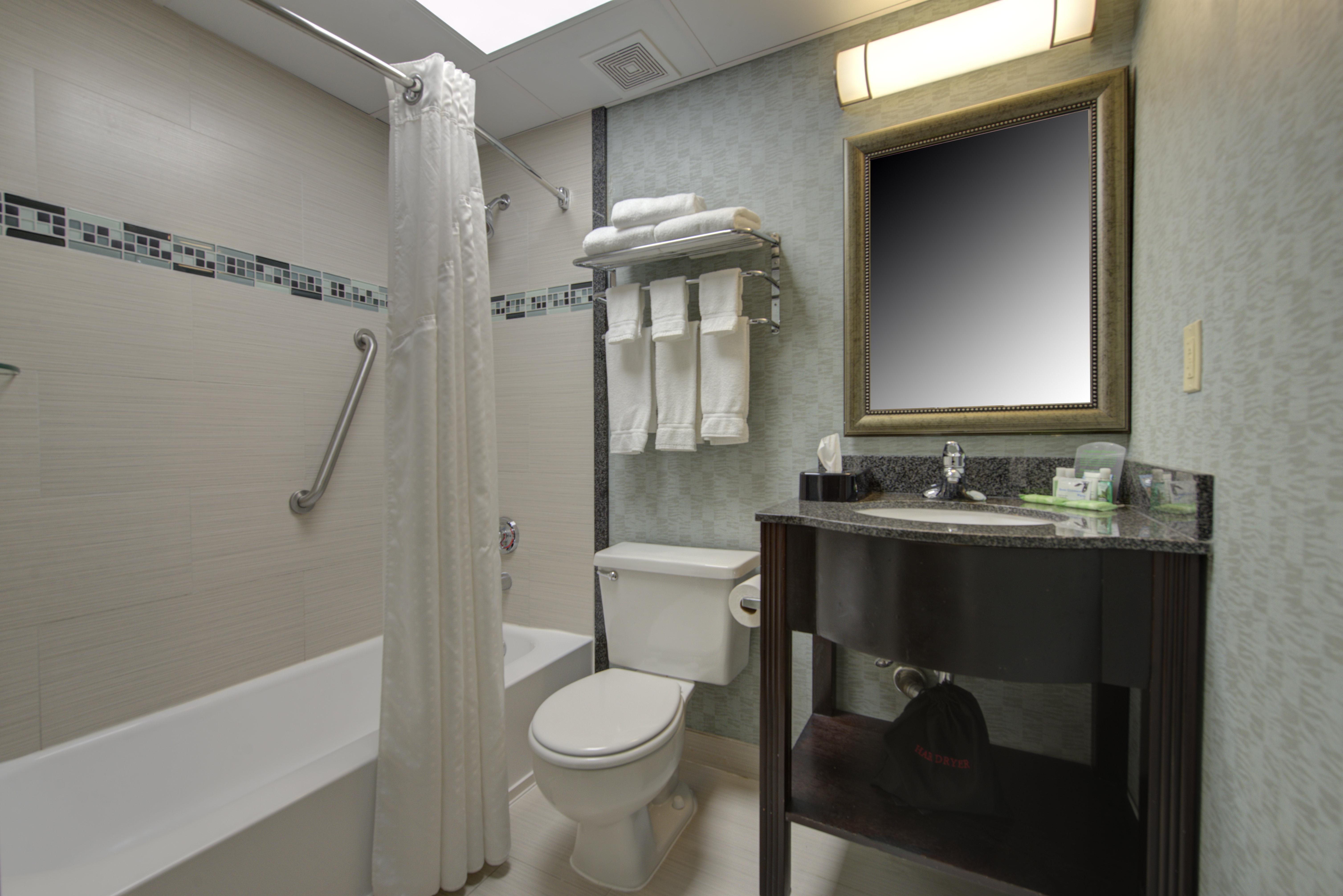 Holiday Inn Plainview-Long Island By Ihg Zewnętrze zdjęcie