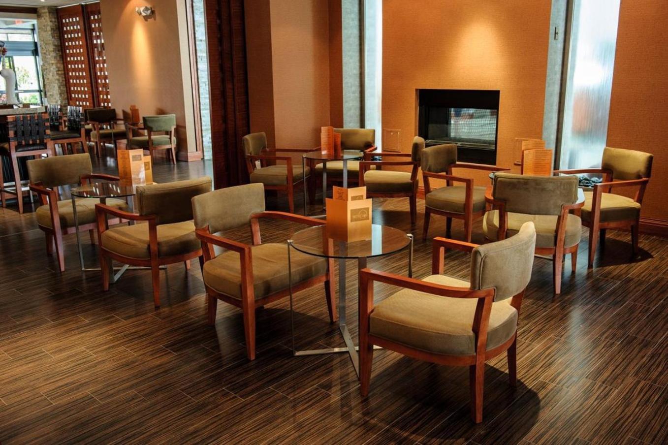 Holiday Inn Plainview-Long Island By Ihg Zewnętrze zdjęcie