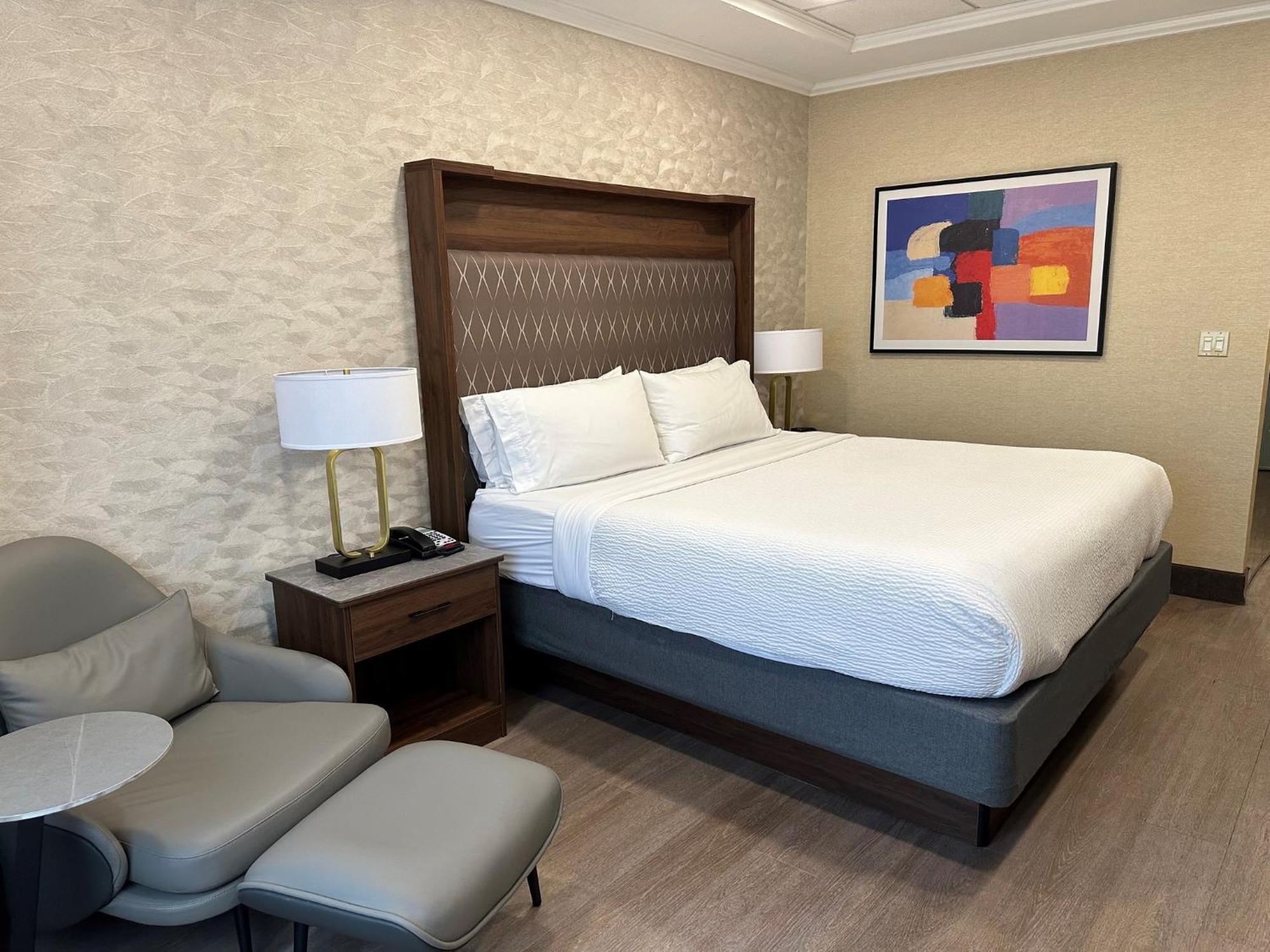 Holiday Inn Plainview-Long Island By Ihg Zewnętrze zdjęcie